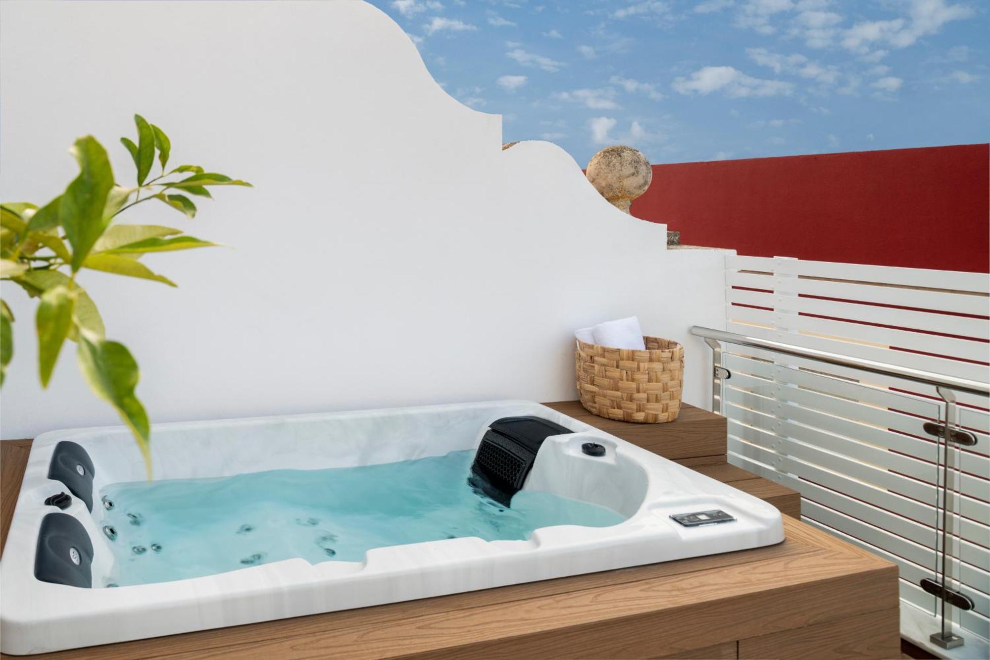 Magno Apartments Santa Clara - Private Terraces With Jacuzzi Séville Extérieur photo
